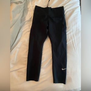 Nike Capri Leggings
